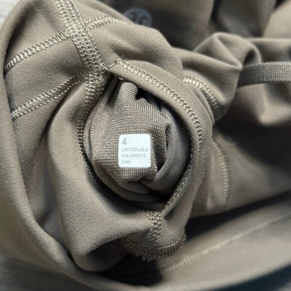 Lululemon Women's Wunder Train High-Rise Short 2" - Nomad - Picture 4 of 7